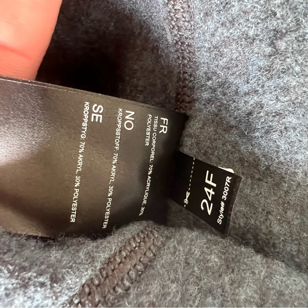 Kuhl Revel Storm Blue 1/4 Zip Fleece Sweater Pullover Mens Sz XL Jacket RN108846 - Picture 16 of 16